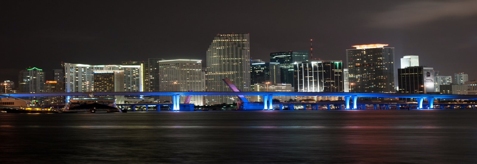 Downtown Miami 1600x550